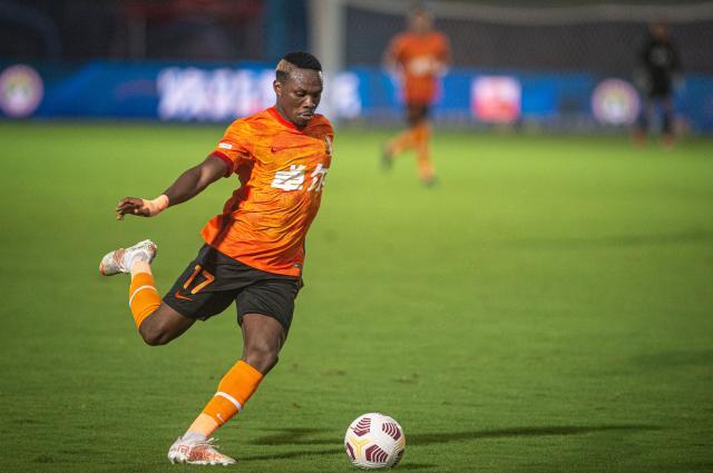 mk体育-【中超】赵宏略洛佩斯建功 武汉2比1逆转大连取首胜